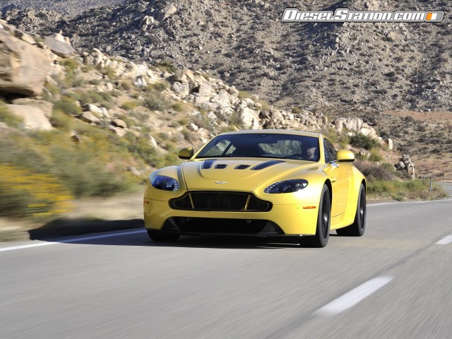 Aston Martin V12 Vantage S 2014 Picture #111 Aston Martin V12 Vantage S 2014 Picture #111